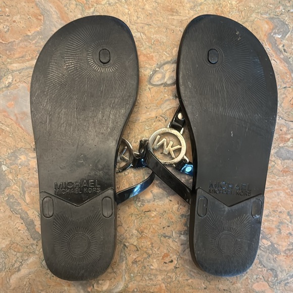 Michael Kors jelly MK logo sandals flip flops - Picture 3 of 3